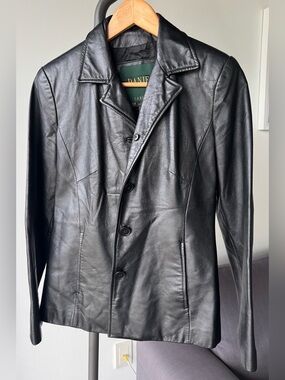 Danier Black Leather Button-Front Jacket - Women, slim fit